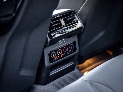 New 2026 BMW M5 AWD/4WD image 25