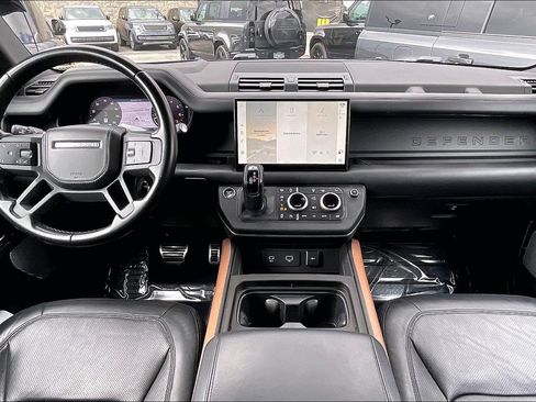 Used 2023 Land Rover Defender 130 X AWD/4WD image 15
