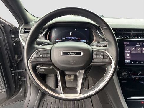 Used 2021 Jeep Grand Cherokee L Laredo AWD/4WD image 10