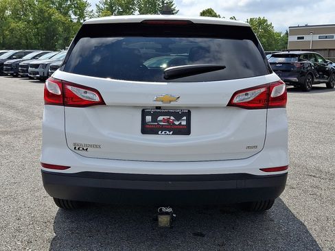 Used 2020 Chevrolet Equinox LS w/ LS Convenience Package AWD/4WD image 7