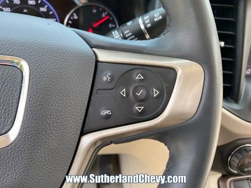 Used 2023 GMC Acadia Denali AWD/4WD image 23