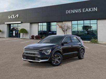 New 2025 Kia Niro SX