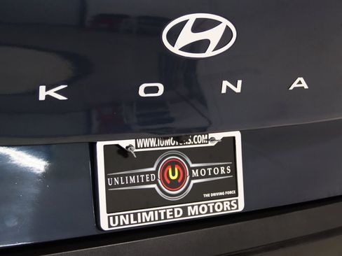 Used 2024 Hyundai Kona SEL FWD image 4