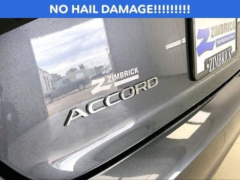 Certified 2025 Honda Accord SE image 9