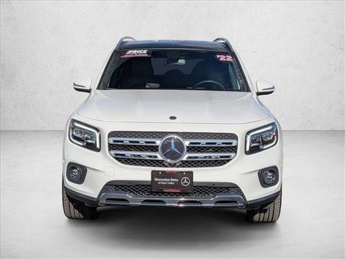 Used 2022 Mercedes-Benz GLB 250 image 2