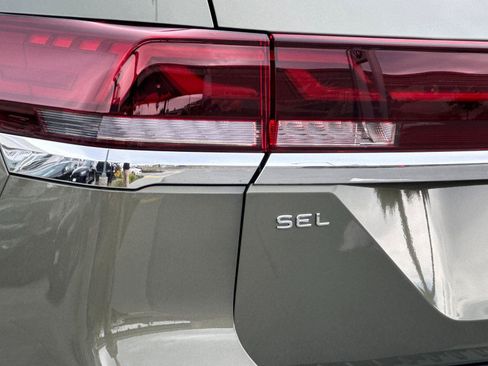 New 2026 Volkswagen Atlas SEL Premium R-Line AWD/4WD image 25