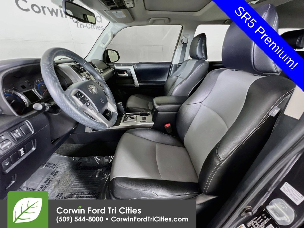 Used 2018 Toyota 4Runner SR5 Premium AWD/4WD image 25