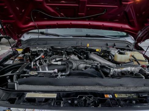 Used 2014 Ford F350 Lariat w/ Chrome Package image 31