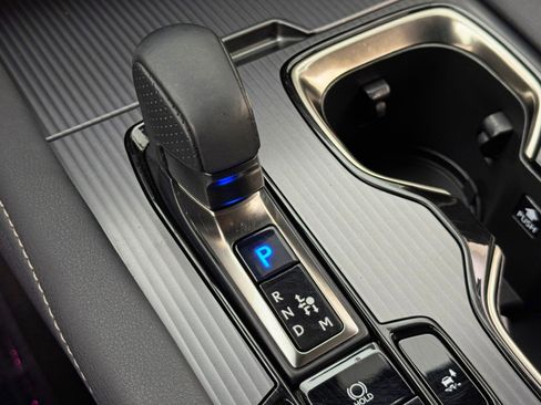 Used 2023 Lexus RX 500h F Sport w/ Accessory Package (Z1) image 32