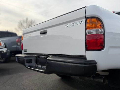 Used 2004 Toyota Tacoma 2WD Regular Cab image 81