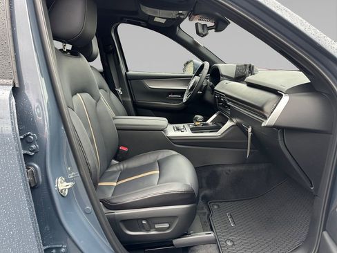 New 2026 MAZDA CX-90 Plug-In Hybrid w/ Premium Plus image 18