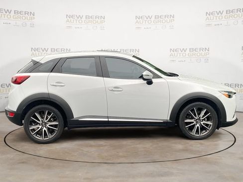 Used 2017 MAZDA CX-3 Grand Touring FWD image 6