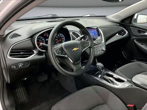 Used 2023 Chevrolet Malibu LT FWD image 17