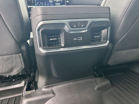 Certified 2025 Chevrolet Silverado 2500 LTZ w/ LTZ Plus Package image 23