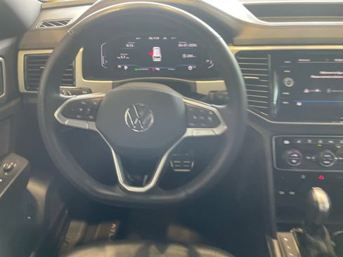 Used 2023 Volkswagen Atlas Cross Sport SEL Premium R-Line image 13
