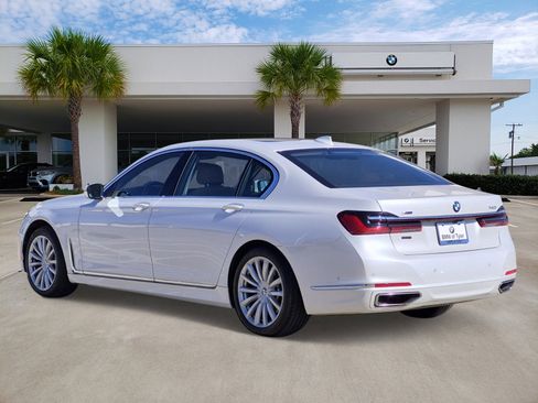 Certified 2022 BMW 740i xDrive image 6