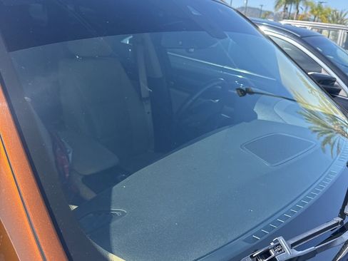 Used 2017 BMW X3 sDrive28i RWD image 2