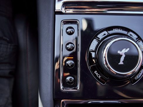 Used 2023 Rolls-Royce Ghost AWD/4WD image 70