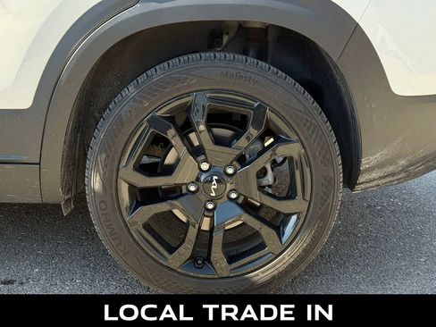 Certified 2024 Kia Seltos X-Line image 5