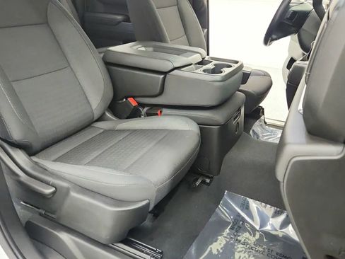 Used 2022 Chevrolet Silverado 1500 LT image 36