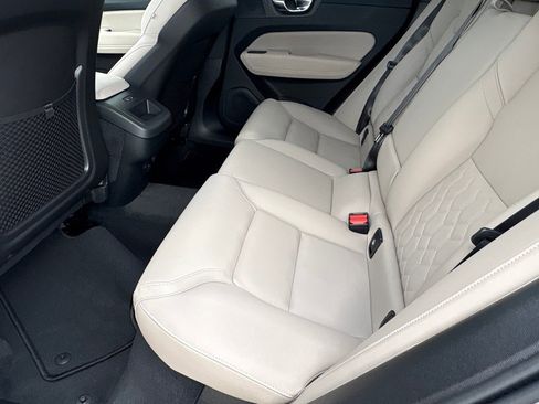 New 2026 Volvo XC60 B5 Plus w/ Protection Package Premier image 20