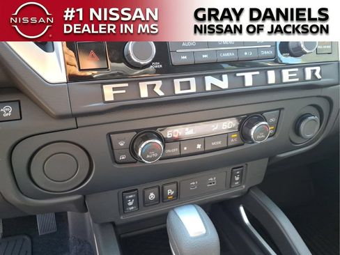 New 2026 Nissan Frontier SV w/ SV Convenience Package RWD image 18