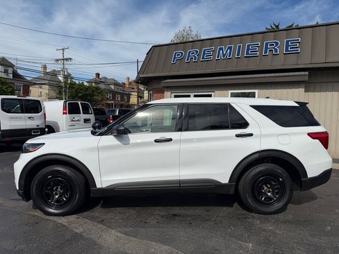 Used 2021 Ford Explorer 4WD Police Interceptor image 3