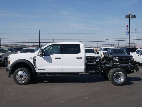 New 2025 Ford F550 XLT w/ XLT Value Package image 6