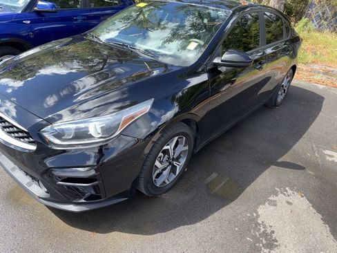 Used 2021 Kia Forte LXS image 1