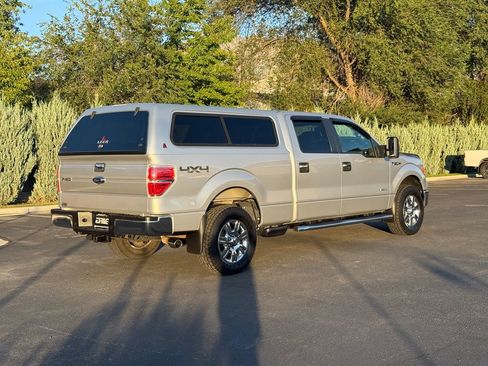 Used 2014 Ford F150 XLT w/ Equipment Group 302A Luxury AWD/4WD image 9