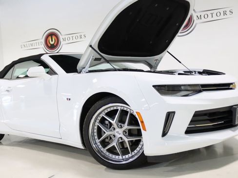 Used 2018 Chevrolet Camaro LT w/ RS Package image 68
