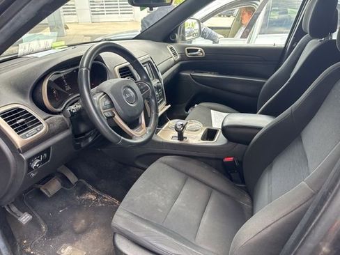 Used 2014 Jeep Grand Cherokee Laredo w/ Quick Order Package 23E AWD/4WD image 8