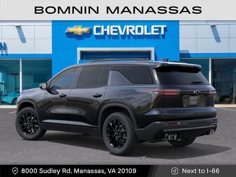 New 2026 Chevrolet Traverse LT w/ Midnight/Sport Edition AWD/4WD image 4