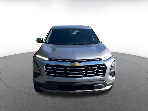 Used 2025 Chevrolet Equinox LT FWD image 4