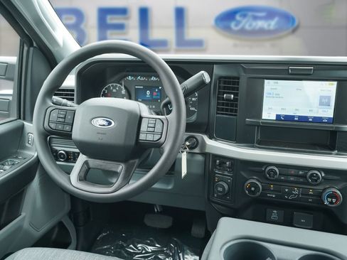 New 2026 Ford F250 XLT AWD/4WD image 18