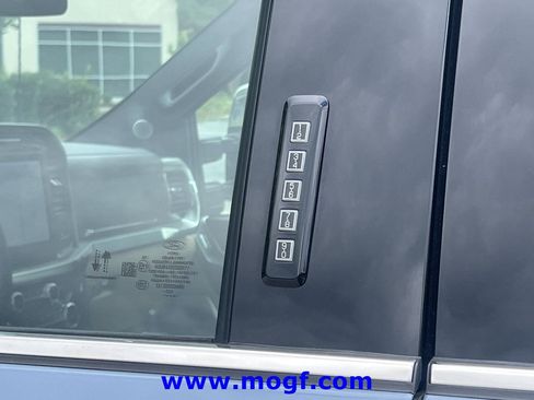 Used 2023 Ford F150 Lariat w/ Equipment Group 502A High AWD/4WD image 31
