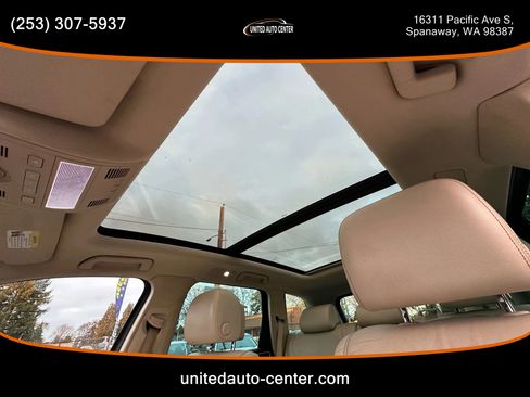 Used 2015 Volkswagen Touareg VR6 image 17
