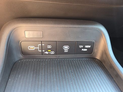 Used 2026 Hyundai Kona SE FWD image 26