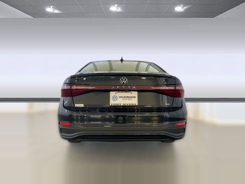 New 2026 Volkswagen Jetta SE image 10