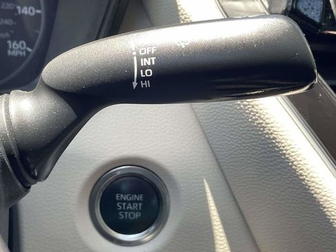 Used 2025 Toyota Corolla LE w/ LE Premium Package FWD image 31