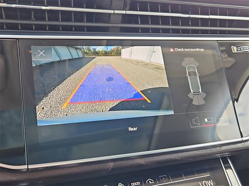 Certified 2022 Audi Q7 2.0T Premium image 16