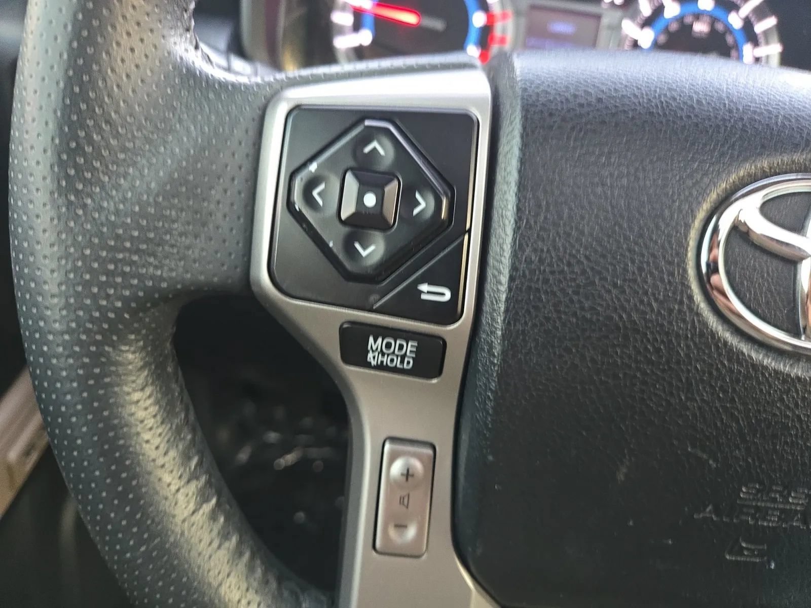 Used 2019 Toyota 4Runner Limited RWD image 21