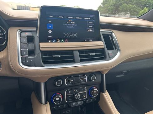 Used 2021 Chevrolet Tahoe Premier AWD/4WD image 20