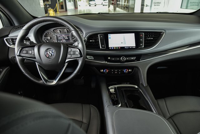 Used 2023 Buick Enclave Essence w/ Experience Buick Package FWD image 20