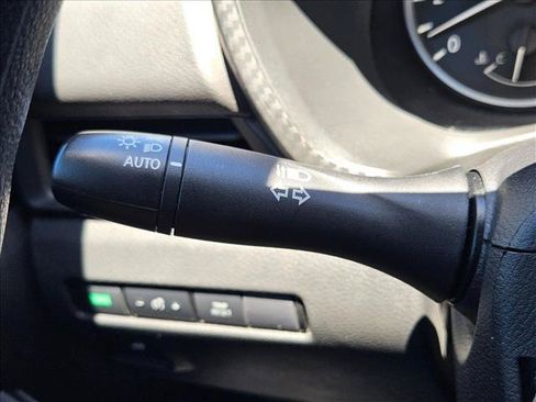 Used 2024 Nissan Sentra S FWD image 15