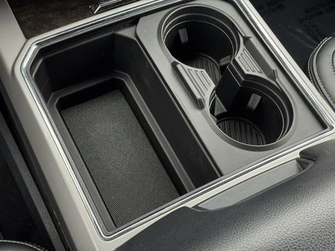 Certified 2022 Ford F250 Lariat w/ Lariat Ultimate Package image 12