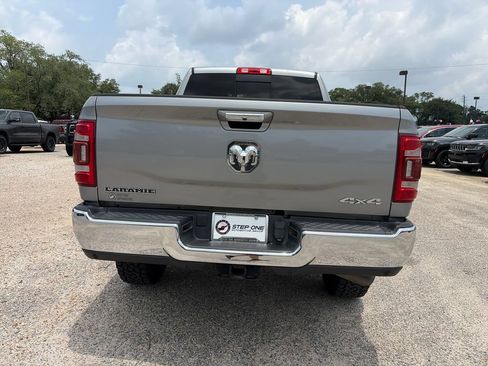 Used 2021 RAM 2500 Laramie AWD/4WD image 5