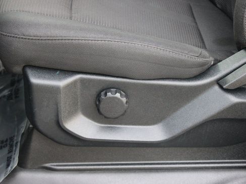 Used 2020 Ford F150 XL w/ Equipment Group 101A Mid AWD/4WD image 12