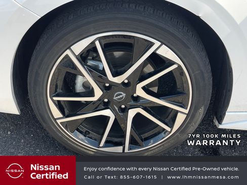 Certified 2024 Nissan Sentra SR FWD image 24