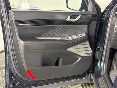 Used 2024 Hyundai Palisade Calligraphy AWD/4WD image 10